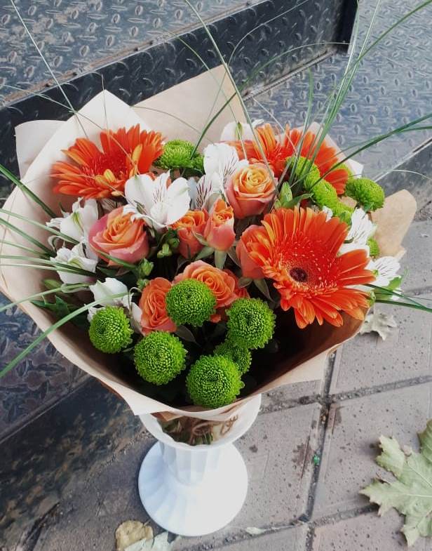 Букет цветов из: Герберы, Хризантемы, Альстромерии и Розы в Воздвиженское