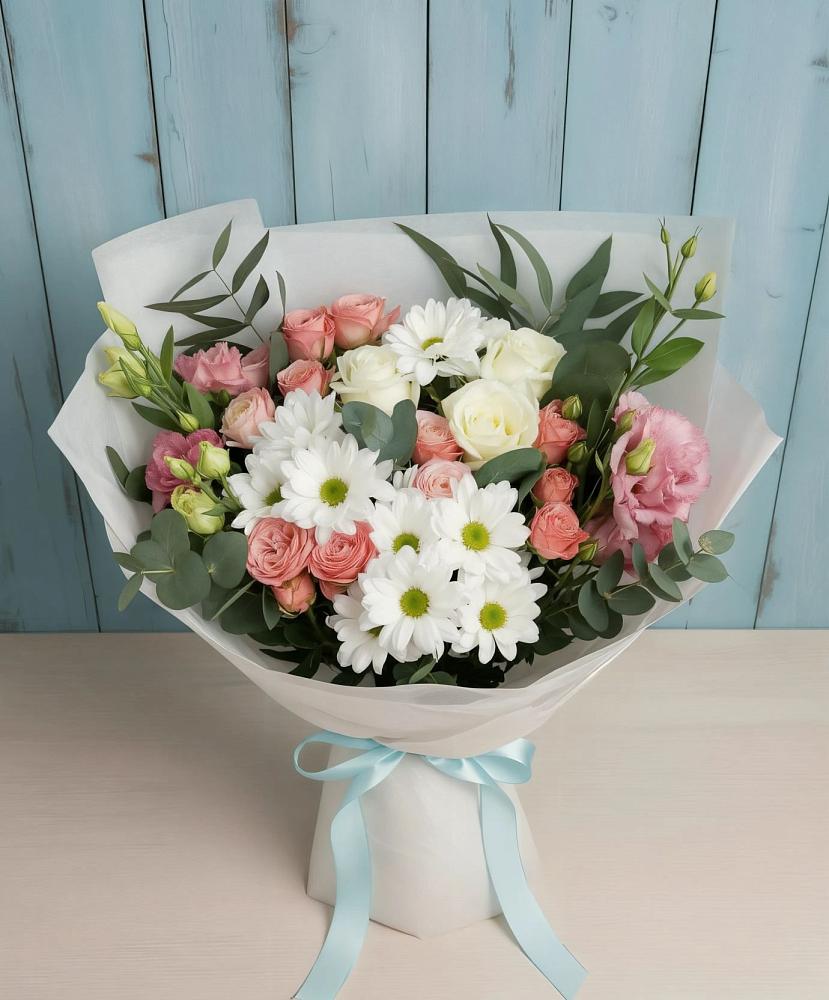 Букет цветов из: Розы, Лизиантусы и Хризантемы в Воздвиженское