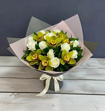 Букет цветов из:  Орхидеи и Розы в Воздвиженское