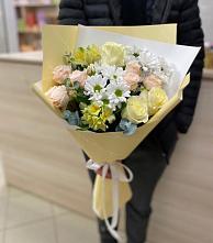 Букет цветов из:  Альстромерии, Розы и Хризантемы #REPLACE_PRED# Воздвиженское