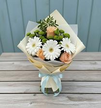 Букет цветов из:  Герберы, Розы и Хризантемы в Воздвиженское