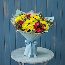 Букет цветов из:  Альстромерии и Хризантемы в Воздвиженское