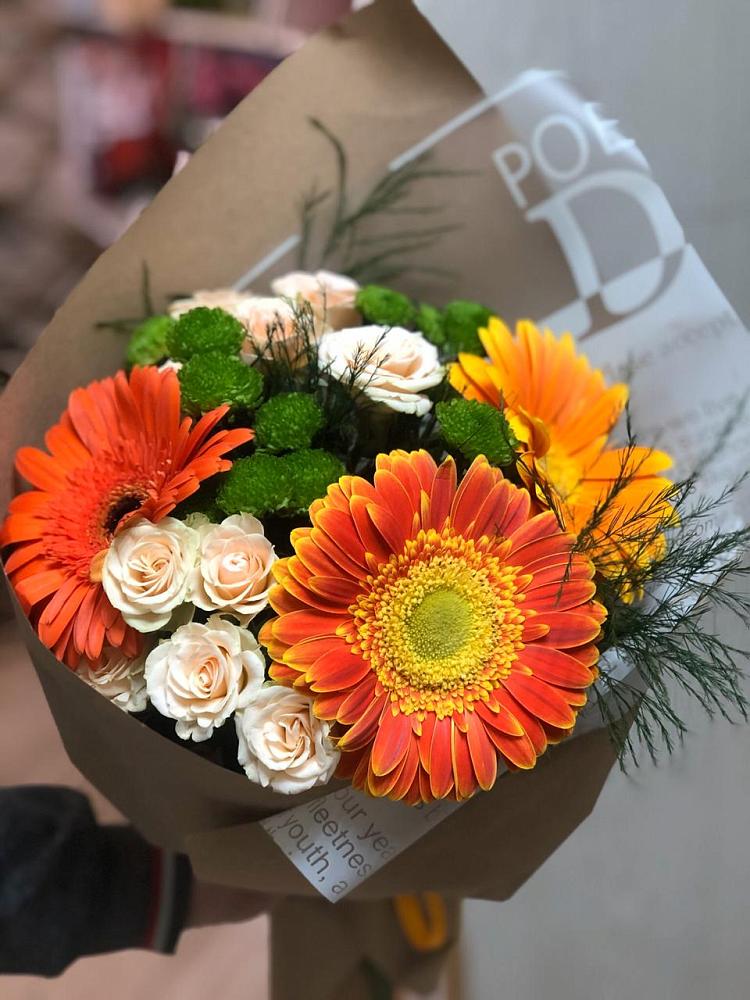 Букет цветов из: Герберы, Хризантемы и Розы в Воздвиженское