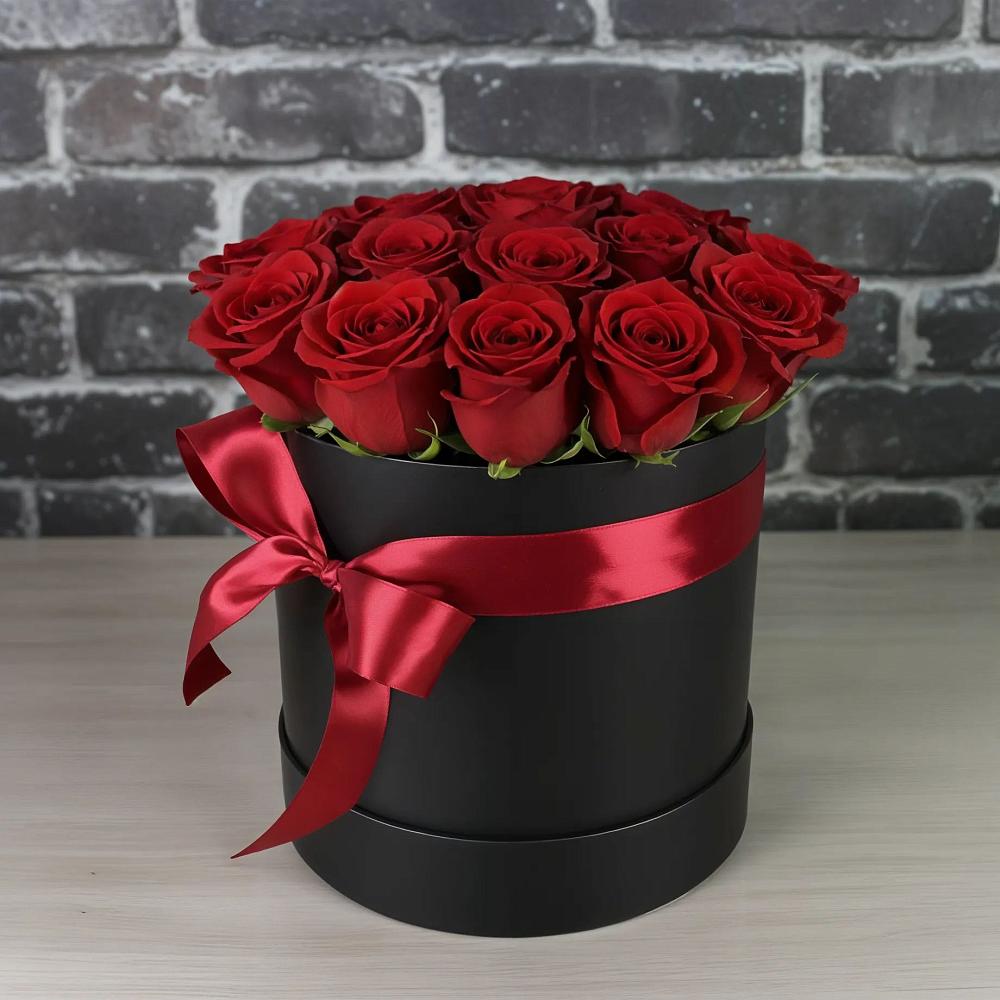 Цветочная композиция из Розы в шляпной коробке в Воздвиженское