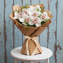 Букет цветов из:  Орхидеи и Розы в Воздвиженское